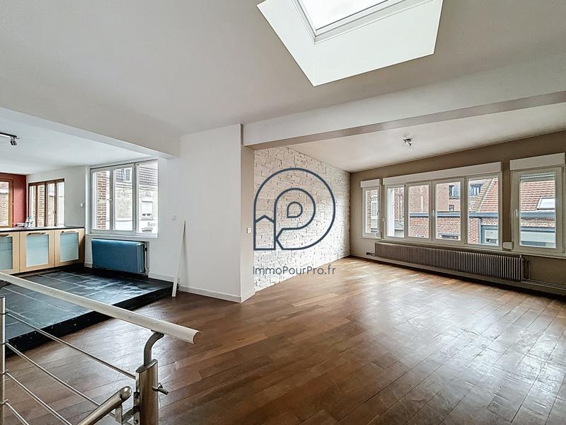 Local d'activités - 167 m²