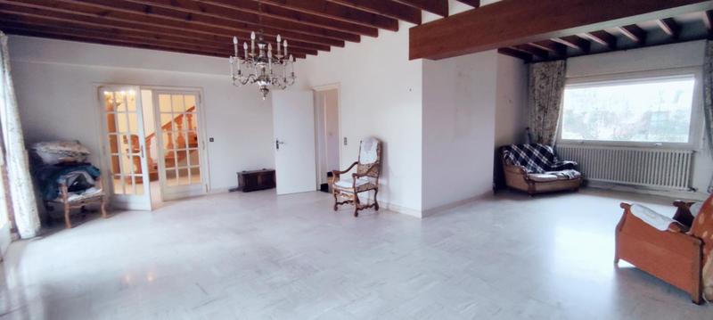 Pavillon - 180 m² - 6 pièces