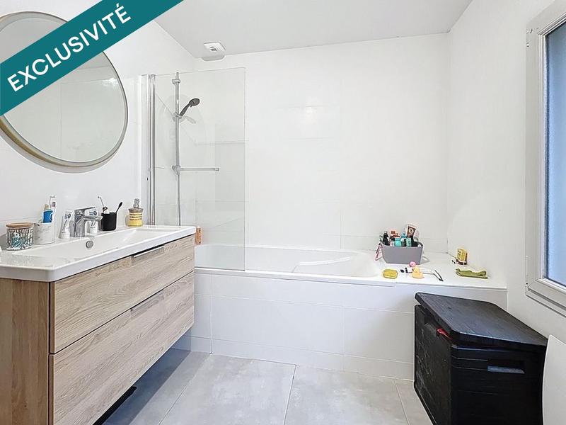 Maison - 90 m² - 5 pièces