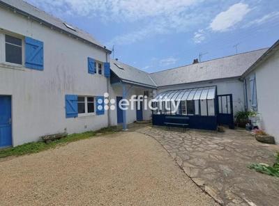 Maison - 182 m² - 8 pièces