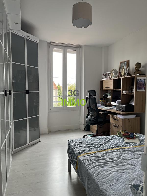 Maison en pierre - 174 m² - 7 pièces