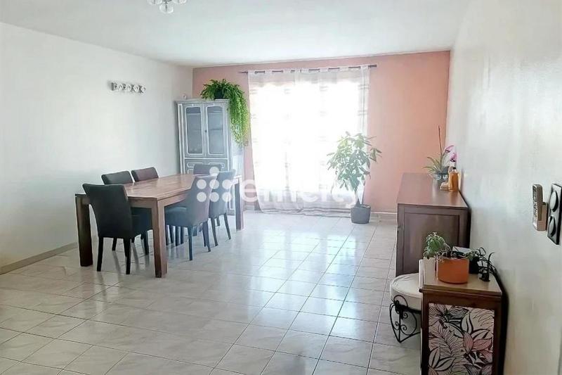 Maison - 114 m² - 6 pièces