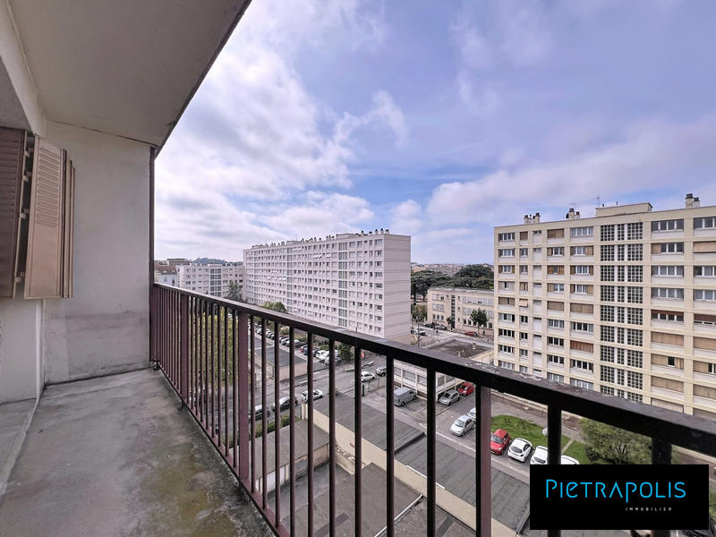 Appartement - 67 m² - 4 pièces