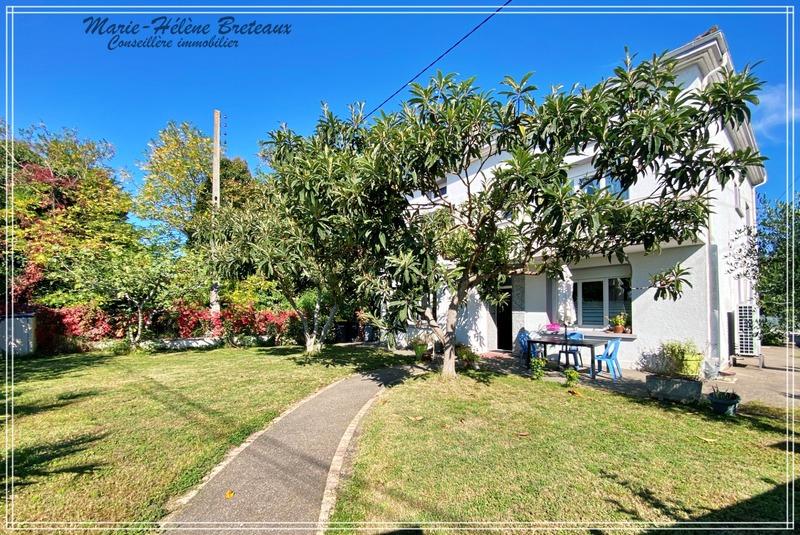 Maison - 170 m² - 6 pièces