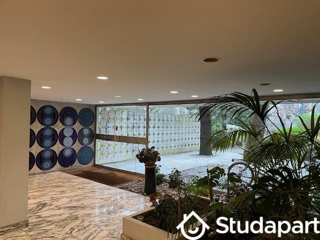 Maison - 10 m² - 1 pièce