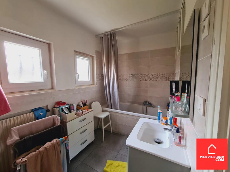 Maison - 82 m² - 4 pièces