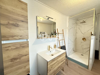 Maison de ville - 93 m² - 4 pièces