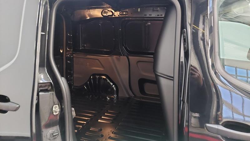 Peugeot Partner Fourgon Electrique m 800 kg 136 ch batterie 54 kwh