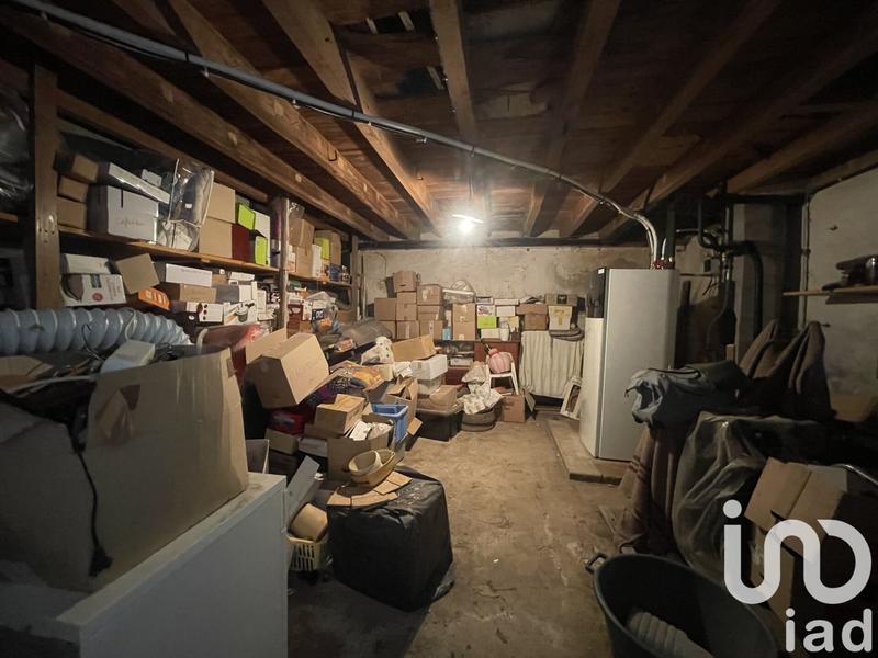 Maison - 208 m² - 4 pièces