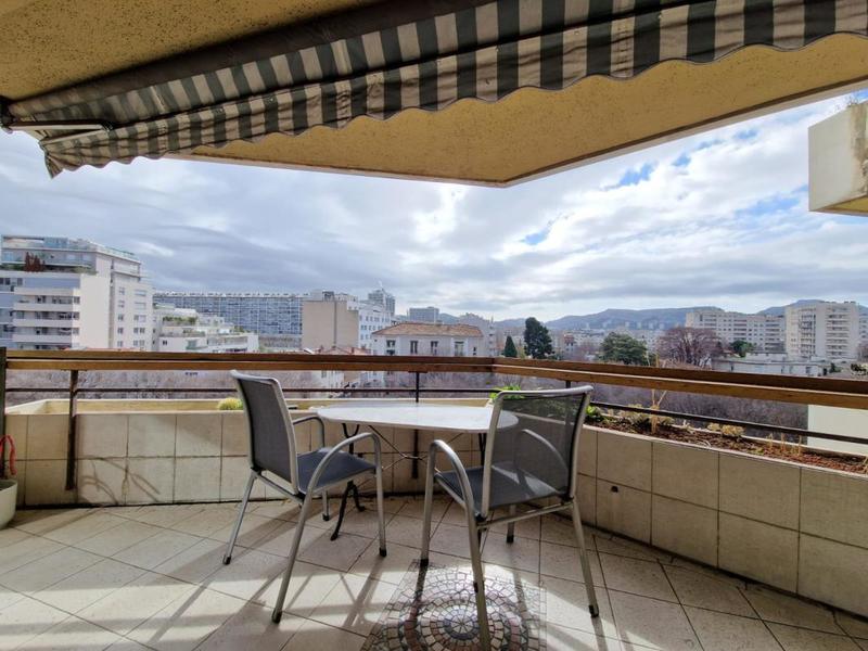 Appartement - 112 m² - 3 pièces