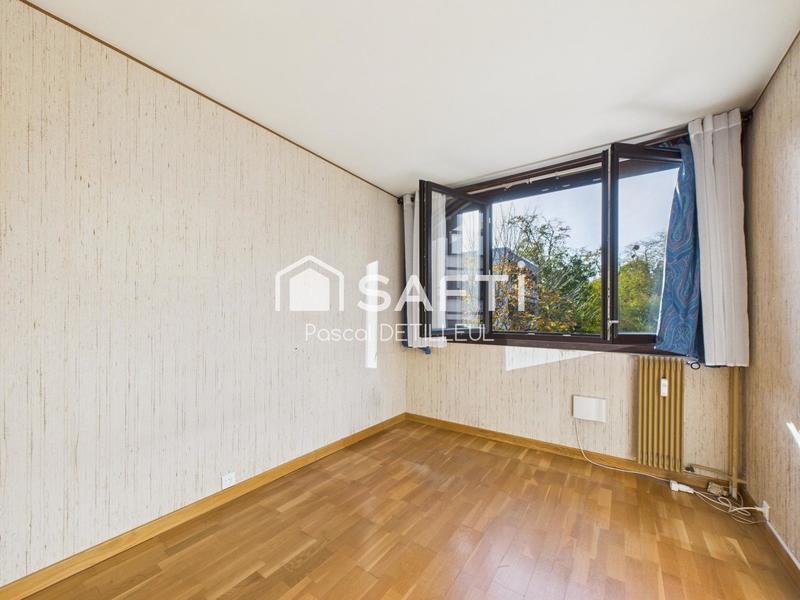 Appartement - 97 m² - 5 pièces