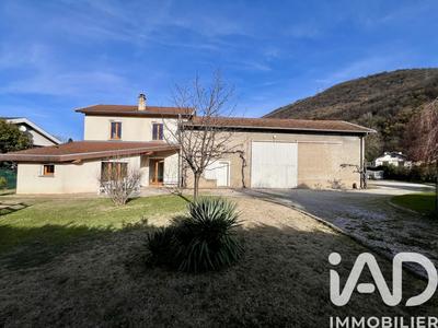 Maison - 118 m² - 4 pièces