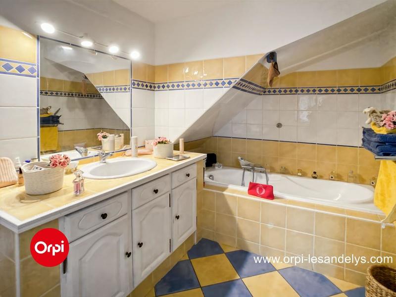 Maison - 148 m² - 6 pièces