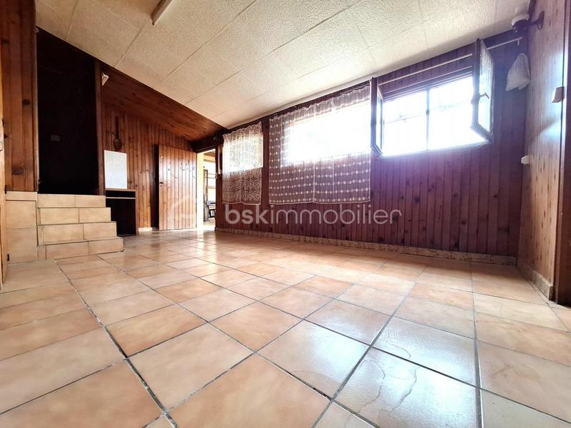 Maison traditionnelle - 137 m² - 5 pièces