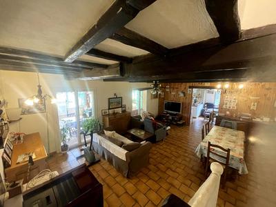 Maison - 154 m² - 6 pièces