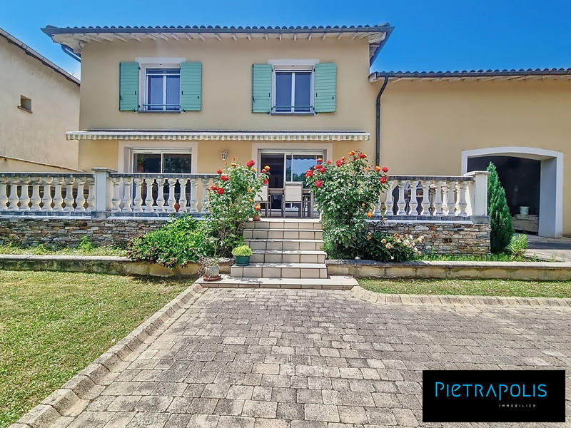 Maison - 190 m² - 4 pièces