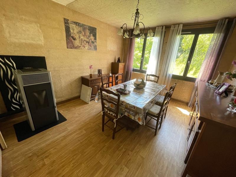 Maison - 103 m² - 6 pièces
