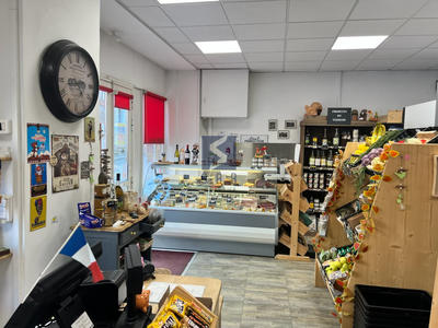 Fonds de commerce - Magasins - 135 m²