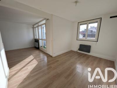 Appartement - 75 m² - 4 pièces