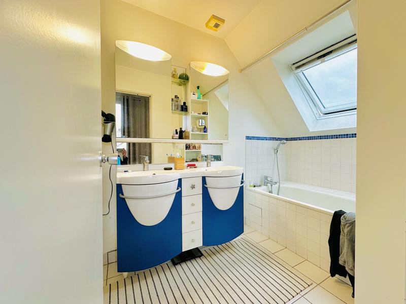 Maison - 188 m² - 7 pièces