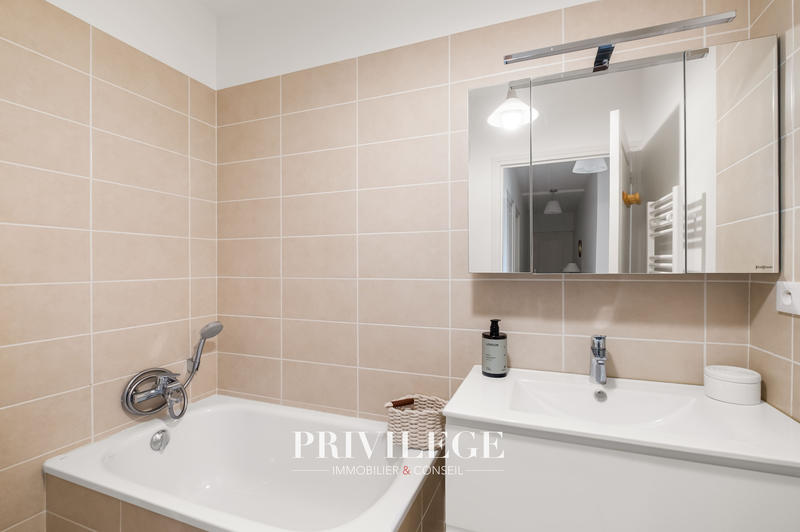 Duplex - 192 m² - 6 pièces