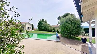 Villa - 120 m² - 5 pièces