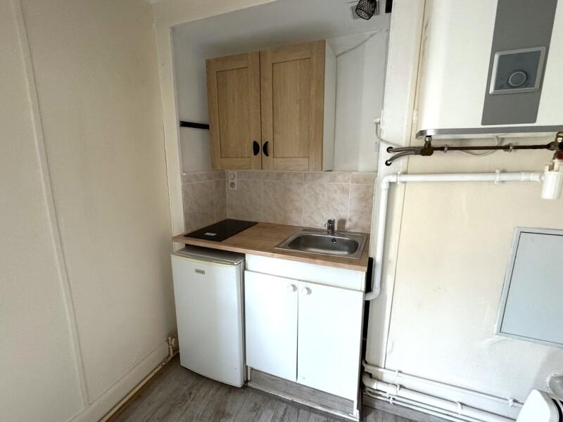 Studio - 20 m² - 1 pièce