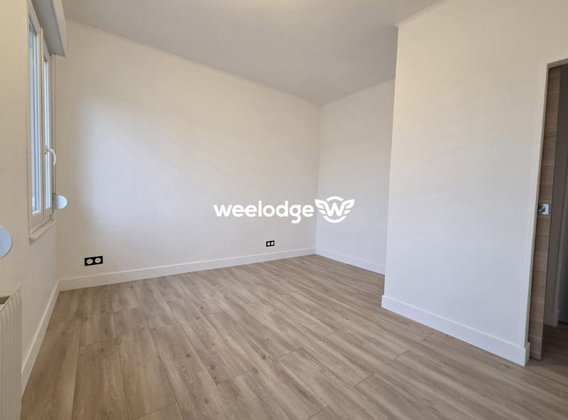 Maison - 121 m² - 6 pièces