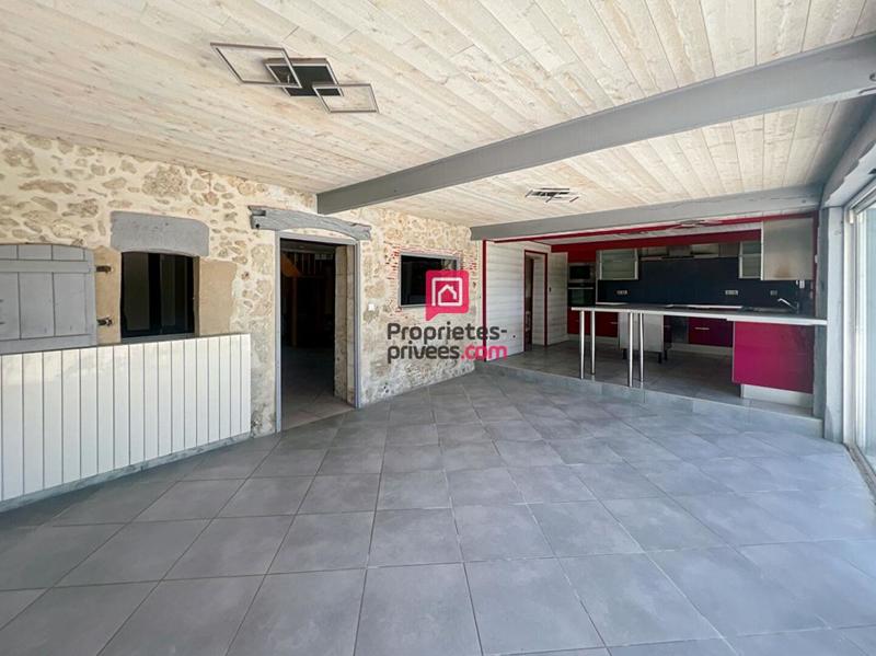 Maison - 263 m² - 11 pièces