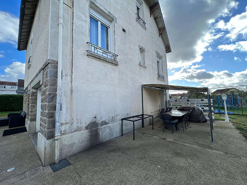 Maison - 93 m² - 6 pièces