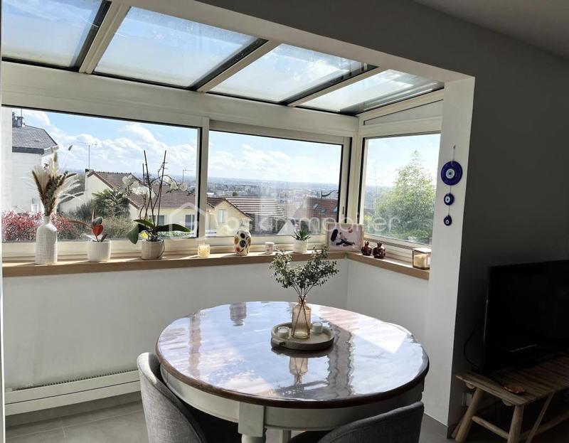 Maison - 148 m² - 9 pièces