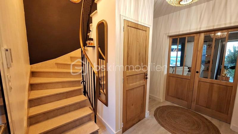 Maison de campagne - 180 m² - 6 pièces