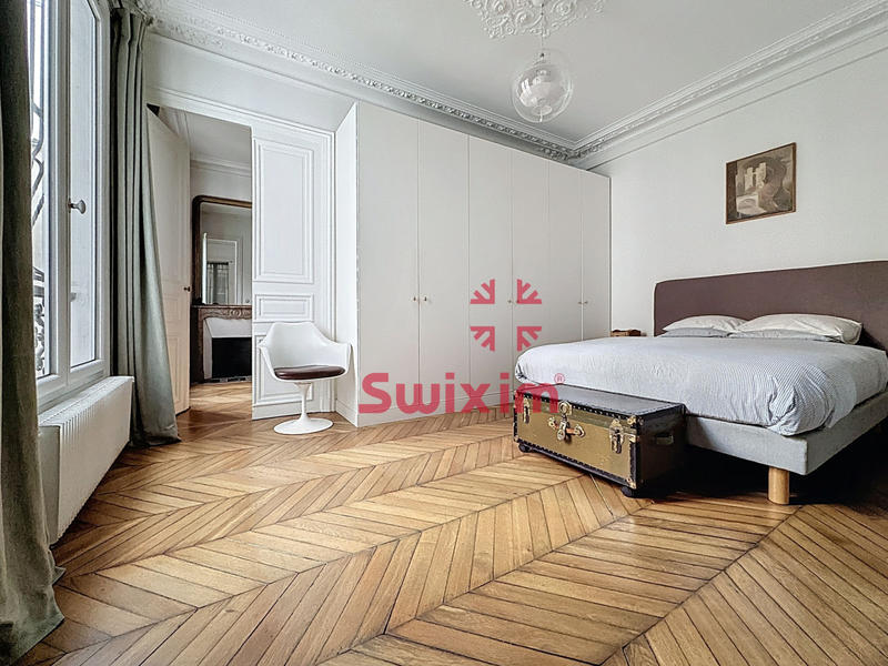 Chambre - 103 m² - 6 pièces