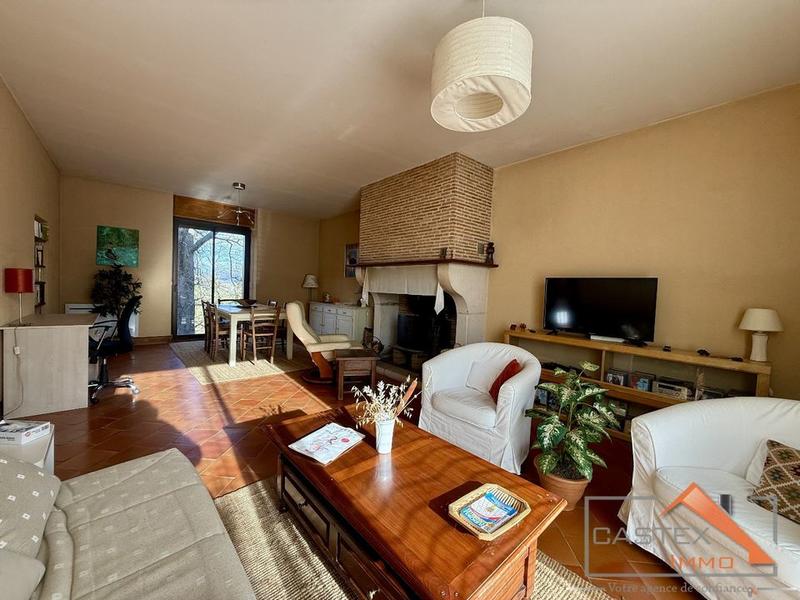 Maison en pierre - 223 m² - 7 pièces