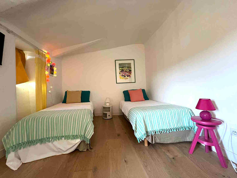 Maison - 184 m² - 6 pièces