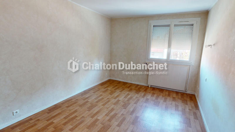 Appartement - 104 m² - 4 pièces