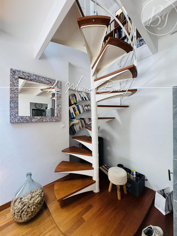 Maison - 167 m² - 6 pièces