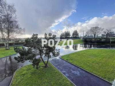 Local d'activité / Entrepôt - 1 098 m² - 9 pièces