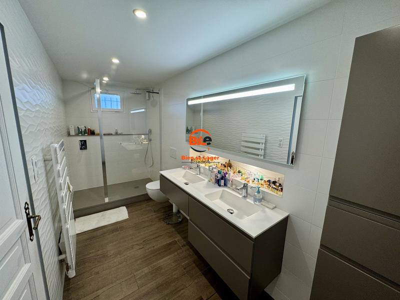 Maison - 108 m² - 4 pièces