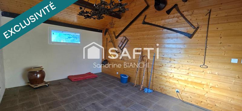 Maison - 192 m² - 6 pièces