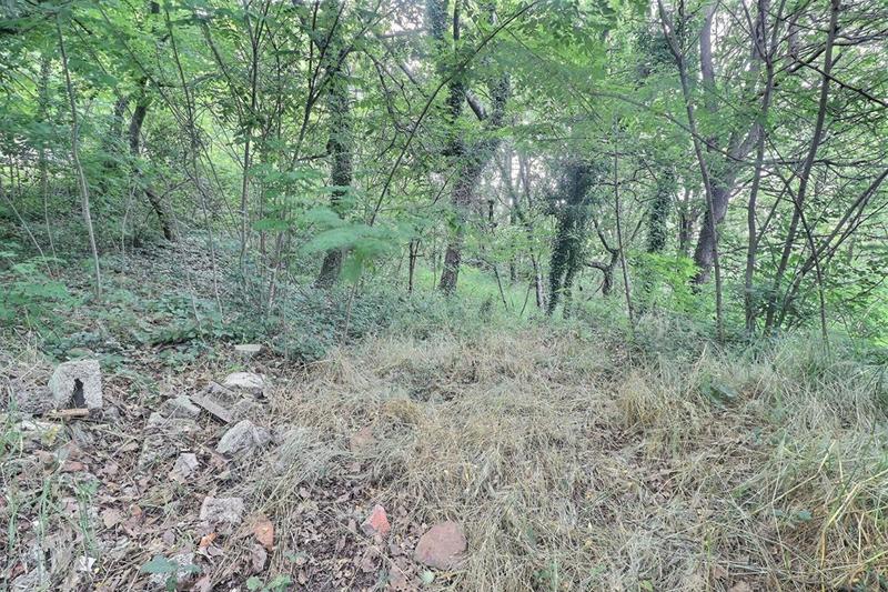 Terrain - 978 m²