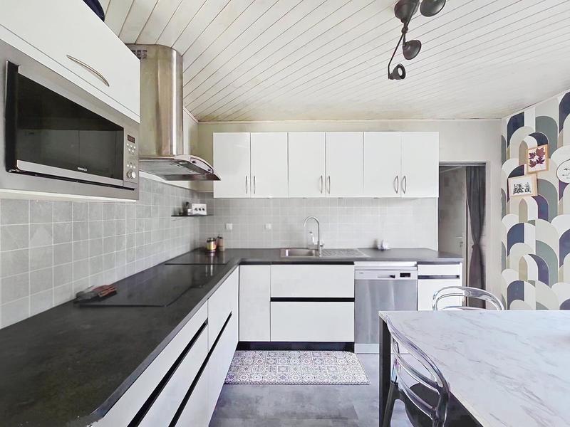 Maison - 154 m² - 7 pièces