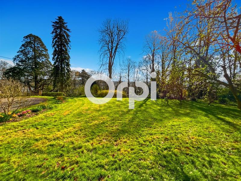 Maison de campagne - 625 m² - 21 pièces