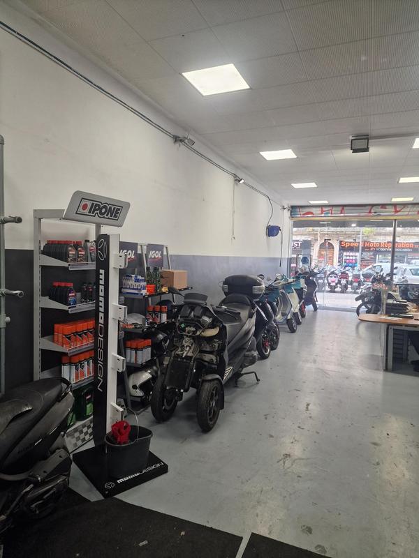 Local commercial - 113 m²