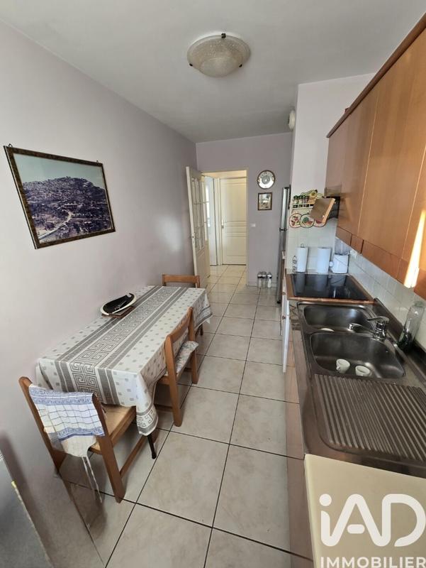 Appartement - 100 m² - 4 pièces