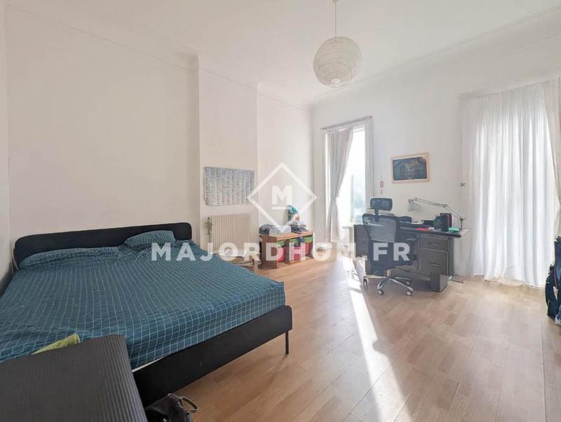 Appartement - 77 m² - 3 pièces