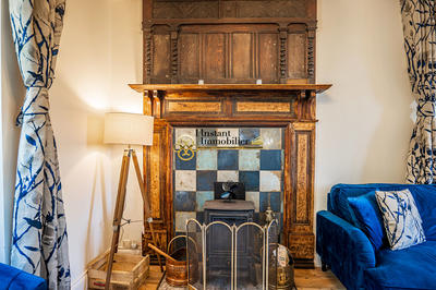 Demeure - 185 m² - 11 pièces