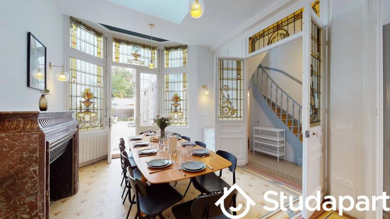 Chambre - 9 m² - 1 pièce