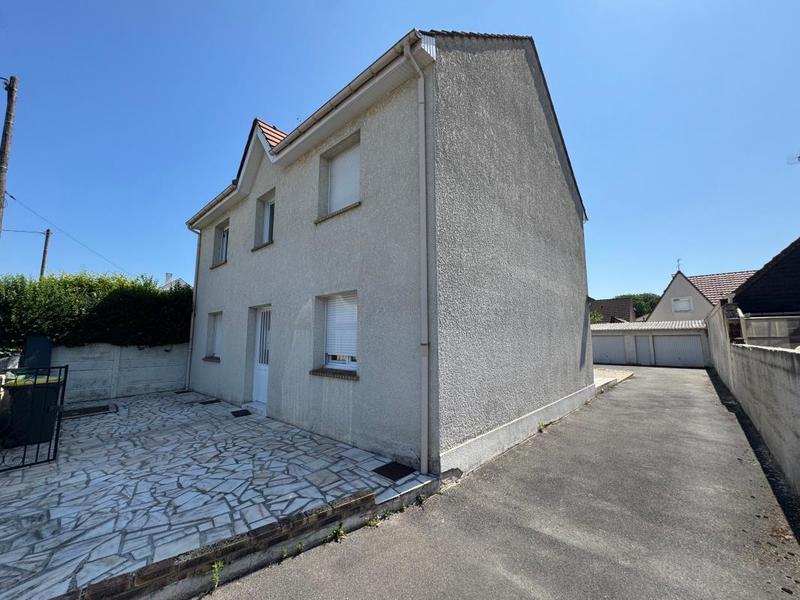 Immeuble - 150 m² - 6 pièces