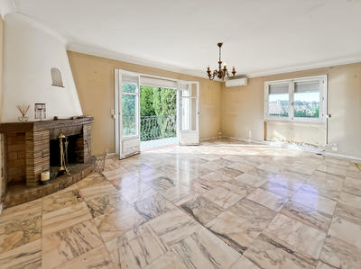 Appartement - 105 m² - 5 pièces